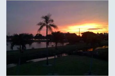 6654 Villa Sonrisa Drive #421, Boca Raton, FL 33433 - Photo 3