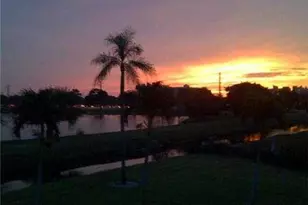 6654 Villa Sonrisa Dr, Boca Raton, FL 33433 - Photo 3