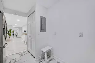 5600 N Flagler Dr, West Palm Beach, FL 33407 - Photo 9