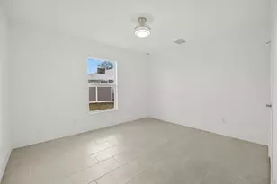 4299 SW Hagaplan St, Port Saint Lucie, FL 34953 - Photo 27