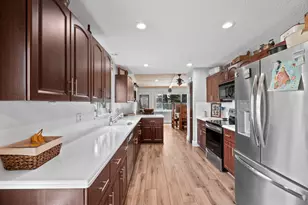 7626 NW 87th Ave, Tamarac, FL 33321 - Photo 13