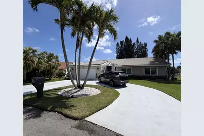 7626 NW 87th Avenue, Tamarac, FL 33321 - Photo 1