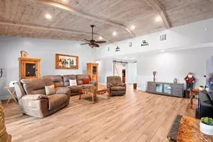 7626 NW 87th Ave, Tamarac, FL 33321 - Photo 9