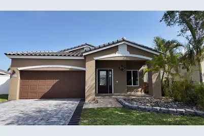 4572 SW 14th Street, Deerfield Beach, FL 33442 - Photo 1