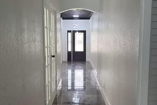 4572 SW 14th St, Deerfield Beach, FL 33442 - Photo 11