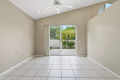 3401 NW 70th Avenue, Margate, FL 33063 - Photo 9