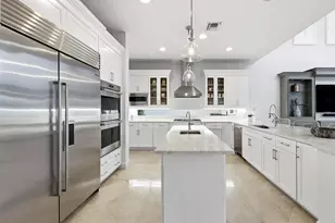 442 Savoie Dr, Palm Beach Gardens, FL 33410 - Photo 9