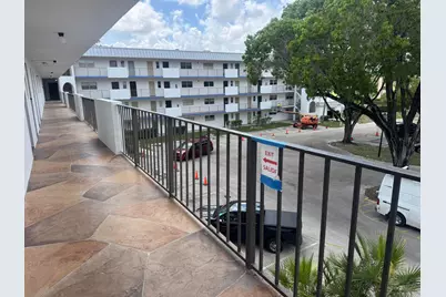 6300 S Falls Cir Drive #314, Lauderhill, FL 33319 - Photo 3