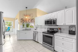 8755 91st Ave, Vero Beach, FL 32967 - Photo 23