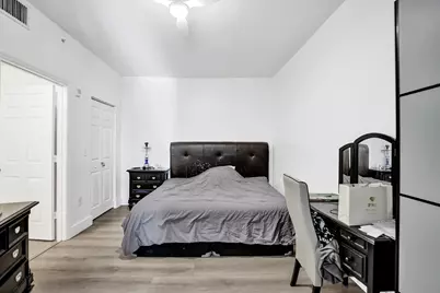 533 NE 3rd Avenue #205, Fort Lauderdale, FL 33301 - Photo 5