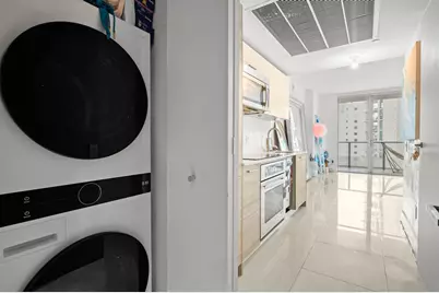 1300 Brickell Bay Drive #1005, Miami, FL 33131 - Photo 7