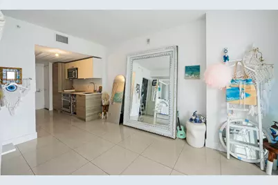 1300 Brickell Bay Drive #1005, Miami, FL 33131 - Photo 11