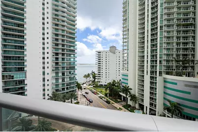 1300 Brickell Bay Drive #1005, Miami, FL 33131 - Photo 21