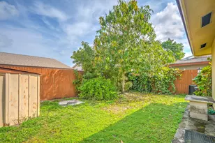 3929 Kenas St, West Palm Beach, FL 33403 - Photo 17
