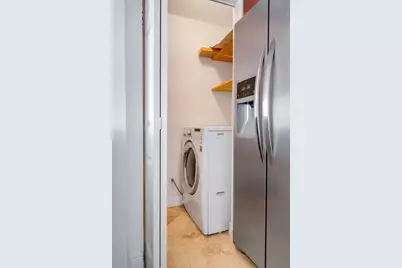 770 Claughton Island Drive, Miami, FL 33131 - Photo 15