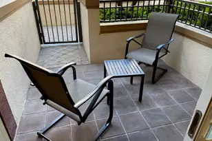 600 S Dixie Hwy, West Palm Beach, FL 33401 - Photo 11