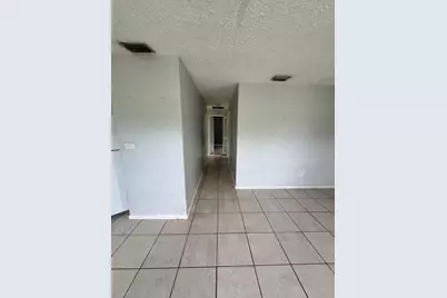 243 NE 39th Court, Deerfield Beach, FL 33064 - Photo 7