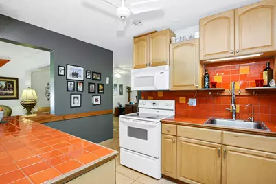 2113 SW 15th Street, Boynton Beach, FL 33426 - Photo 7