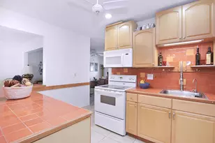 2113 SW 15th St, Boynton Beach, FL 33426 - Photo 9