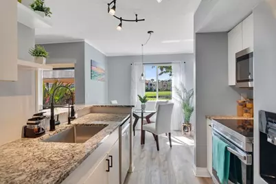 1670 N 42nd Circle #102, Vero Beach, FL 32967 - Photo 11