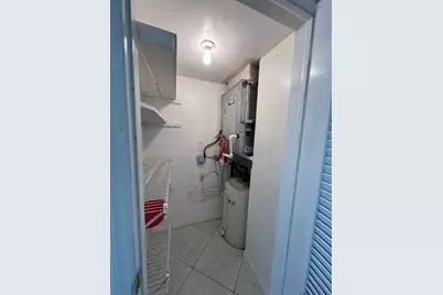 630 Layne Boulevard, Hallandale Beach, FL 33009 - Photo 7