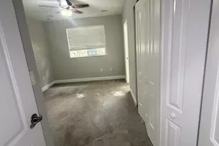 7644 Foxcroft Ln, Davie, FL 33328 - Photo 17