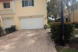 7644 Foxcroft Ln, Davie, FL 33328 - Photo 1