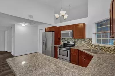 1180 SW 108th Terrace, Davie, FL 33324 - Photo 9