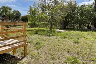 1425 W 30th St, Riviera Beach, FL 33404 - Photo 11