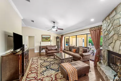 2099 Greenview Cove Drive, Wellington, FL 33414 - Photo 13