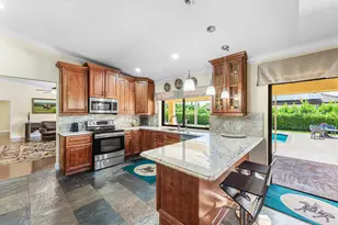 2099 Greenview Cove Dr, Wellington, FL 33414 - Photo 17
