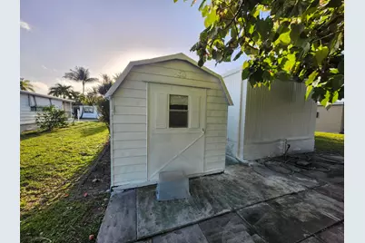 2011 SW 84th Avenue, Davie, FL 33324 - Photo 5