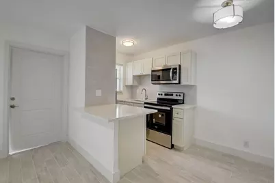 525 S Broadway Street #M, Lantana, FL 33462 - Photo 5