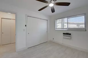 525 S Broadway St, Lantana, FL 33462 - Photo 11