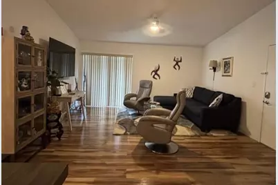 15449 Lakes Of Delray Boulevard #207, Delray Beach, FL 33484 - Photo 7