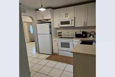 4325 NW 36th Way, Lauderdale Lakes, FL 33309 - Photo 17