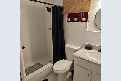 4325 NW 36th Way, Lauderdale Lakes, FL 33309 - Photo 7