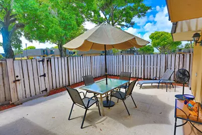 325 3rd Way, West Palm Beach, FL 33407 - Photo 7