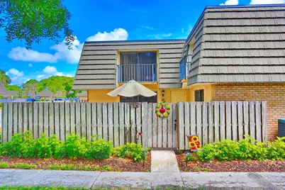 325 3rd Way, West Palm Beach, FL 33407 - Photo 1