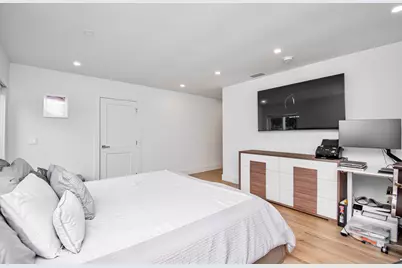 7484 Malibu Crescent, Boca Raton, FL 33433 - Photo 29