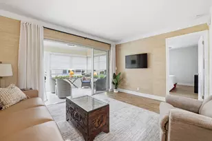 644 Marlboro Oval, Lake Worth, FL 33467 - Photo 1