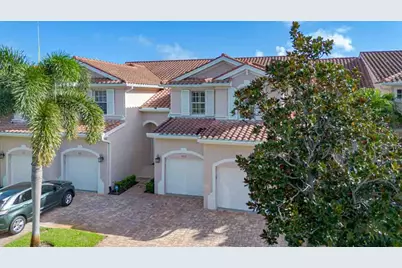 2371 SW Carriage Hill Terrace #202, Palm City, FL 34990 - Photo 3