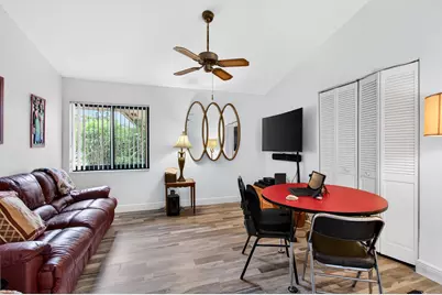 6839 Villas Drive S, Boca Raton, FL 33433 - Photo 9