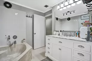 7540 NW 79th Ave, Tamarac, FL 33321 - Photo 37