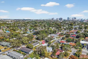 708 SW 7th Ave, Hallandale Beach, FL 33009 - Photo 35