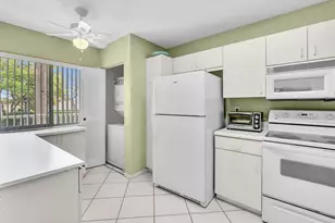 9537 Weldon Cir, Tamarac, FL 33321 - Photo 5