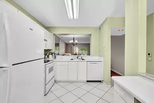9537 Weldon Cir, Tamarac, FL 33321 - Photo 3