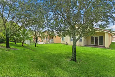 7073 Via Leonardo, Lake Worth, FL 33467 - Photo 27