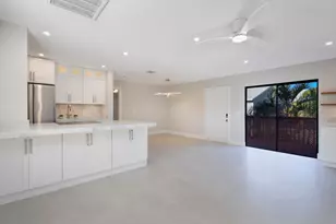 7 Crossings Cir, Boynton Beach, FL 33435 - Photo 3