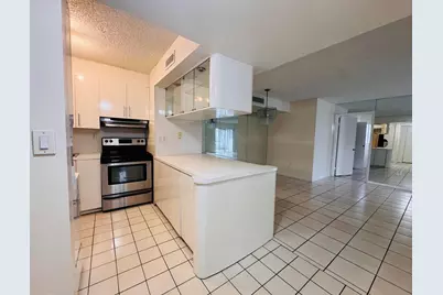 20681 NE 4th Place #105, Miami, FL 33179 - Photo 19